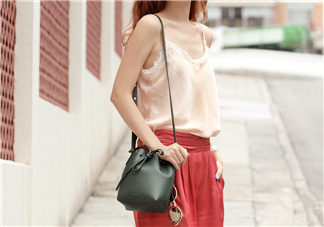mansur gavriel是什么牌子_哪個(gè)國(guó)家的_什么檔次？