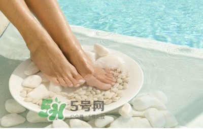 醋泡腳可以天天泡嗎？醋泡腳可以反復用嗎