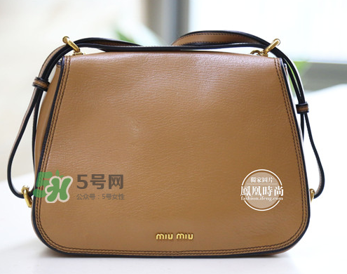 miumiu馬鞍包真假怎么看？miumiu馬鞍包真假鑒定