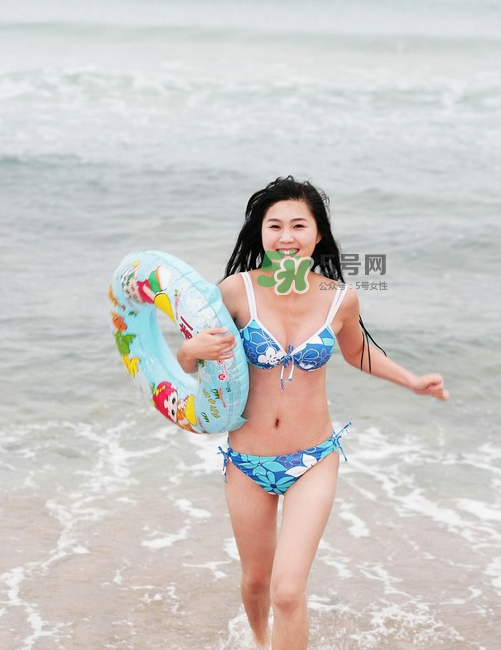 游泳要戴耳塞嗎？游泳可以不戴耳塞嗎？