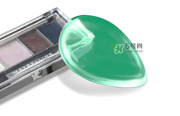 硅膠粉撲可以用散粉嗎？硅膠粉撲可以用干粉嗎？