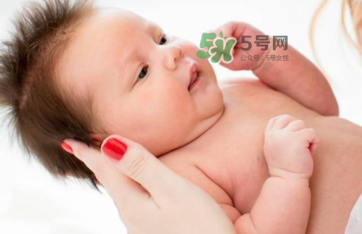 夏天寶寶咳嗽有痰吃什么好的快？寶寶夏天咳嗽有痰怎么辦？