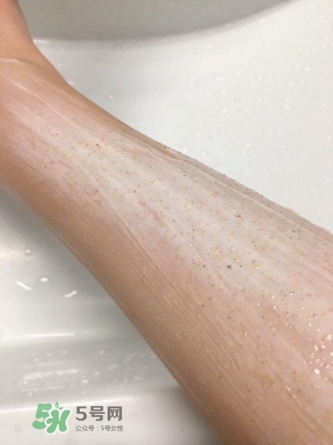 ahc身體磨砂膏多少錢？ahc玻尿酸香水磨砂膏專柜價格