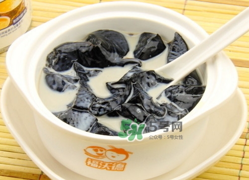 龜苓膏一天吃多少合適？龜苓膏一次吃多少克