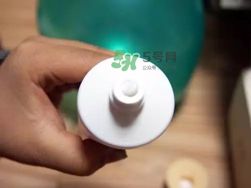 親潤(rùn)孕婦護(hù)膚品怎么樣？親潤(rùn)豆乳補(bǔ)水系列好用嗎？