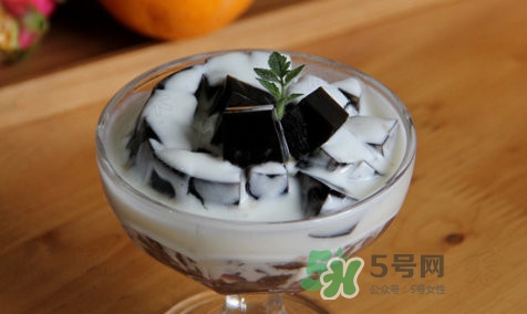 龜苓膏能帶上飛機嗎？龜苓膏能去火嗎？