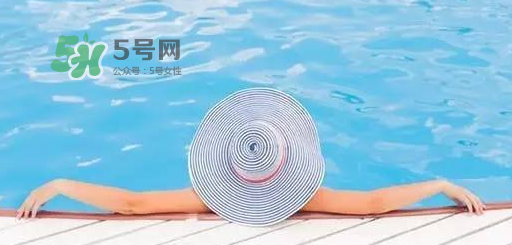 夏天防曬衣什么顏色好？夏天穿什么顏色的防曬衣好？