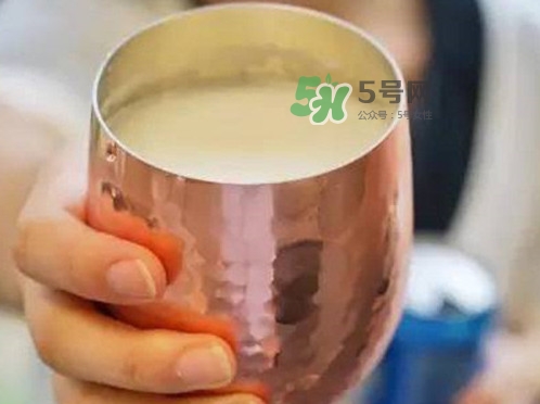 奶啤是酸奶的一種嗎？奶啤會不會醉？