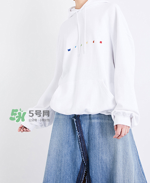 vetements sweater衛(wèi)衣多少錢_在哪買？