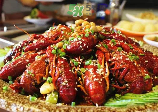 麻辣小龍蝦能帶上飛機(jī)嗎？麻辣小龍蝦可以帶上飛機(jī)嗎？