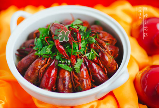 麻辣小龍蝦上火嗎？吃麻辣小龍蝦上火嗎？