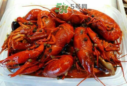麻辣小龍蝦上火嗎？吃麻辣小龍蝦上火嗎？