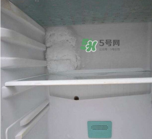 冰箱冷藏室結(jié)冰正常嗎？冰箱冷藏室結(jié)冰是什么原因？
