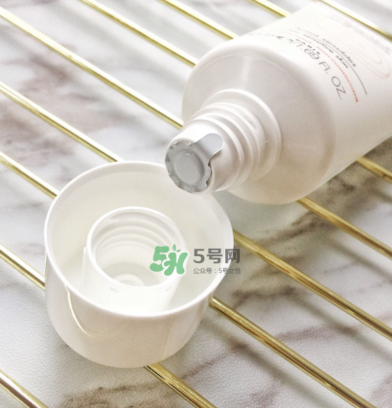 雅漾舒緩保濕面膜用法 雅漾舒緩保濕面膜怎么樣？
