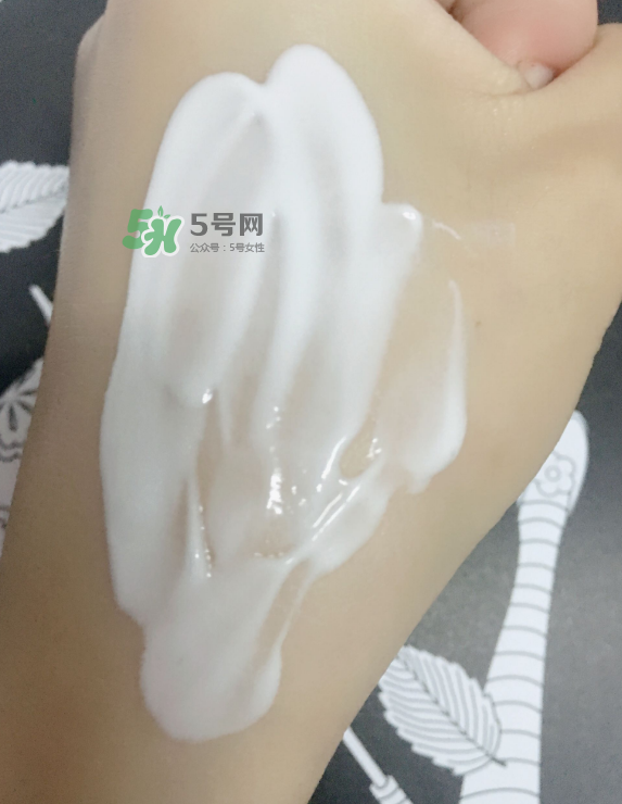 雅漾芙蓉蜜怎么樣？雅漾芙蓉蜜好用嗎？