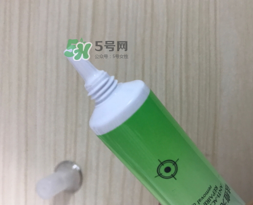 雪完美祛痘精華怎么樣？雪完美祛痘精華好用嗎？