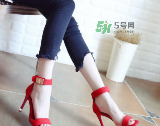 閏六月給老婆買什么？閏六月為什么要給老婆買紅鞋？