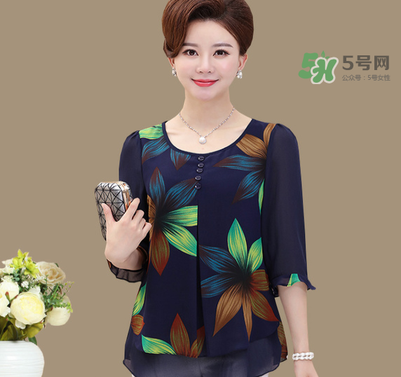 閏六月為什么要給媽媽買衣服？閏六月給媽媽買什么？