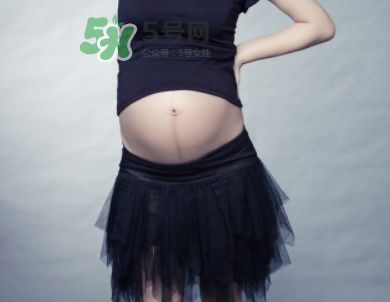 頭胎有妊娠線二胎沒有是因?yàn)閷殞毿詣e不一樣嗎？