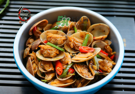 花蛤不能和什么同食？花蛤不能和什么一起吃？