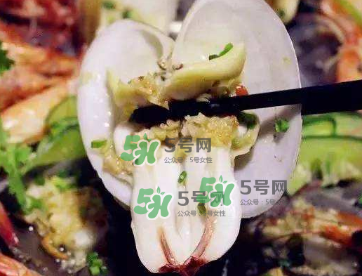 花蛤沒開口能吃嗎？花蛤不張嘴是不是死了？