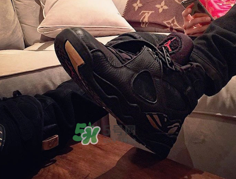 air jordan 8 retro ovo多少錢？ovo與aj8合作款什么時候發(fā)售？