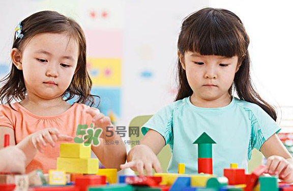 孩子在幼兒園被咬了怎么辦？孩子在幼兒園受傷怎么辦？