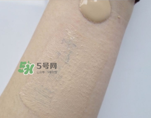mac小滴管粉底液怎么用？mac滴管粉底液使用心得