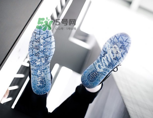 tgwo與saucony聯(lián)名shadow 5000vhs運(yùn)動(dòng)鞋在哪買？