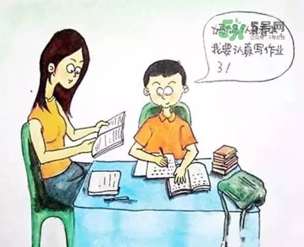 暑假孩子不寫作業(yè)怎么辦？暑假不想寫作業(yè)怎么教育？