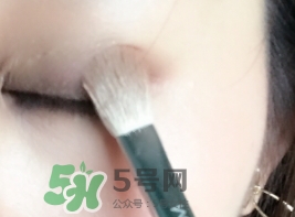 mac焦點(diǎn)小眼影怎么樣？mac時(shí)尚焦點(diǎn)小眼影好用嗎