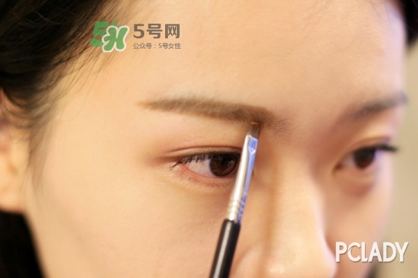 mac眉筆怎么用？mac魅可眉筆怎么削