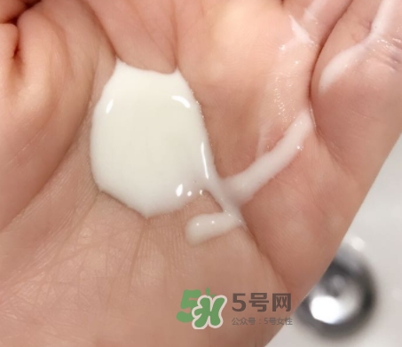 嬌韻詩(shī)牛奶水好用嗎？嬌韻詩(shī)牛奶水孕婦可以用嗎