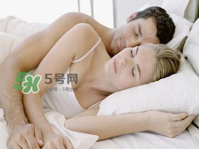 安全套越薄越好嗎？超薄避孕套會破嗎？