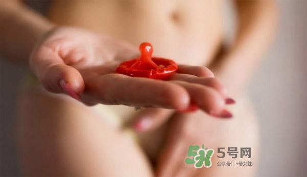 安全套越薄越好嗎？超薄避孕套會破嗎？