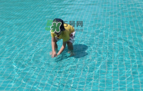 經(jīng)常游泳有什么好處？給嬰兒游泳有什么注意事項