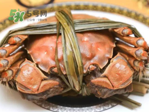 大閘蟹可以帶上飛機(jī)嗎？坐飛機(jī)可以帶大閘蟹嗎？