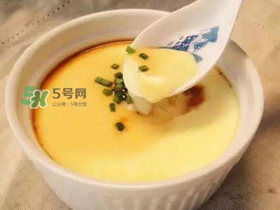 蒸雞蛋是冷水上鍋蒸嗎？蒸雞蛋是用冷水還是熱水？