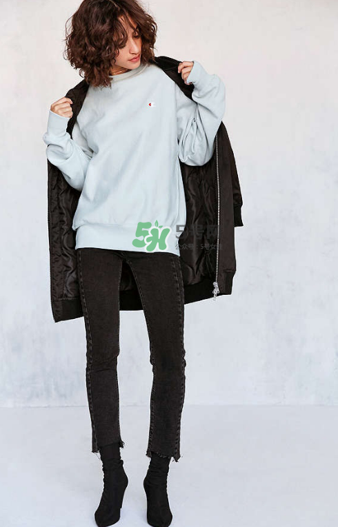 champion reverse weave套頭衫多少錢？champion糖果衛(wèi)衣價(jià)格