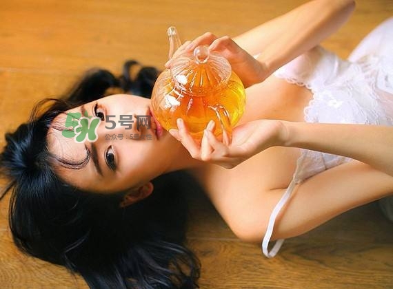 避孕藥怎么吃？避孕藥能調(diào)理月經(jīng)嗎？