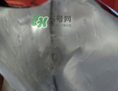 小迷糊玻尿酸竹炭面膜怎么樣？小迷糊黑面膜好用嗎
