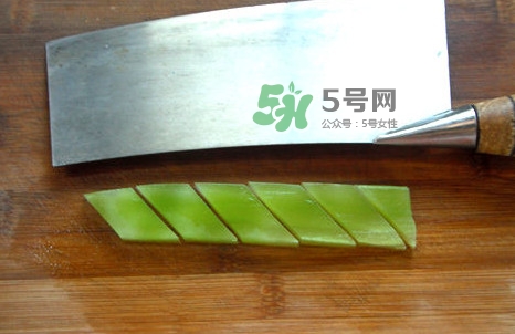 青筍怎么處理？青筍怎么切成菱形