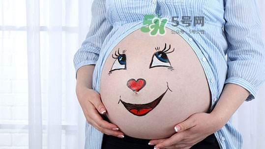 胎教可以聽流行歌曲嗎？如何判斷寶寶喜歡什么類型的胎教音樂