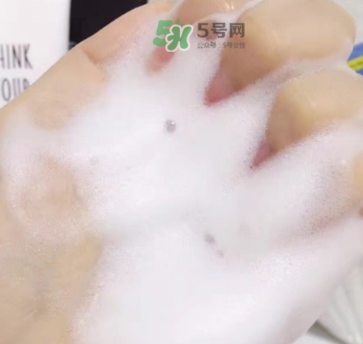 attenir艾天然潔面泡沫怎么樣？艾天然洗面奶好用嗎？