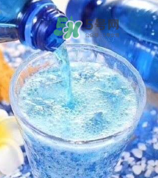 藍色可樂只有印尼有嗎？巴厘島藍色可樂多少錢？