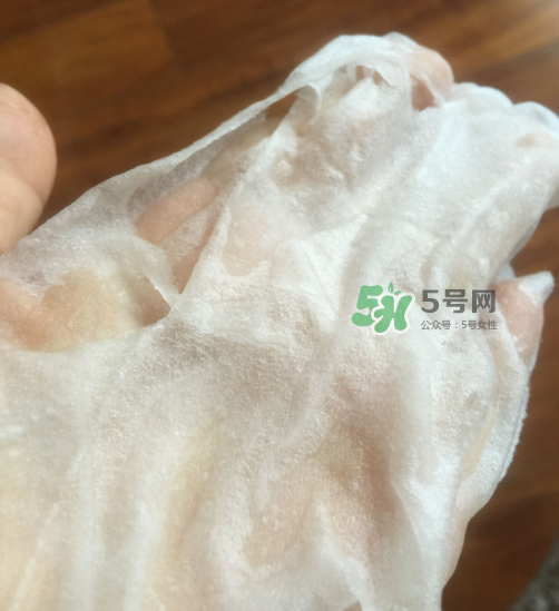 伊貝詩面膜怎么樣？伊貝詩面膜有熒光劑嗎？