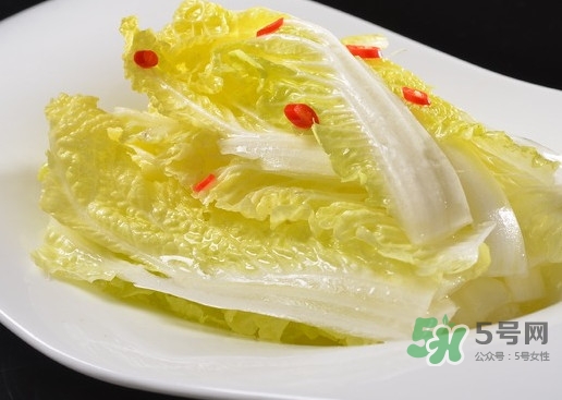 娃娃菜可以隔夜吃嗎？娃娃菜有黑點(diǎn)怎么回事