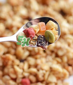 卡樂比梅果牛奶系列麥片好吃嗎？卡樂比梅果牛奶系列價格