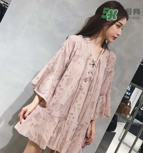 9月份可以穿裙子嗎？九月份還可以穿裙子嗎？