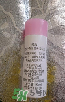 夢(mèng)妝花萃凈白調(diào)理水怎么樣？夢(mèng)妝花萃凈白調(diào)理水能補(bǔ)水嗎？